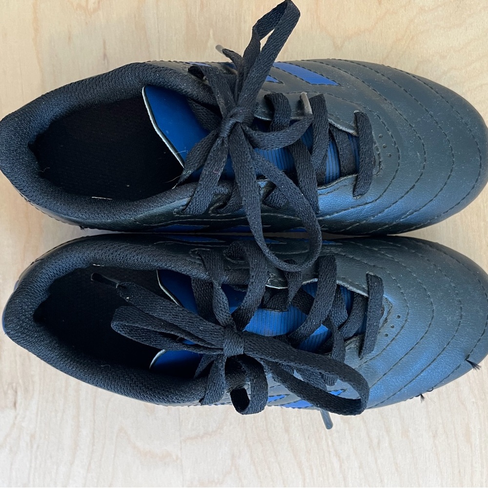 Adidas VII FG Black and Blue Junior Soccer Cleat - Picture 4 of 8